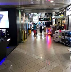 Sim Lim Square (D7), Retail #541595561